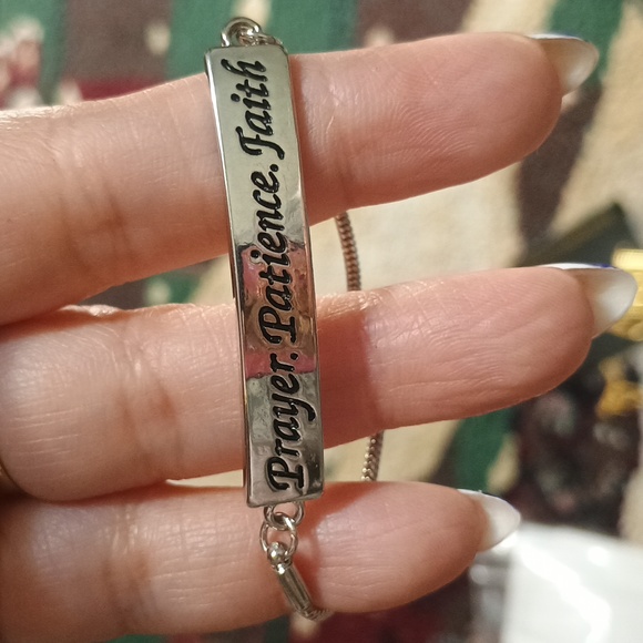 Rebecca Minkoff Gold pendant D initial necklace NEW With Bracelet 2fer - Picture 7 of 8